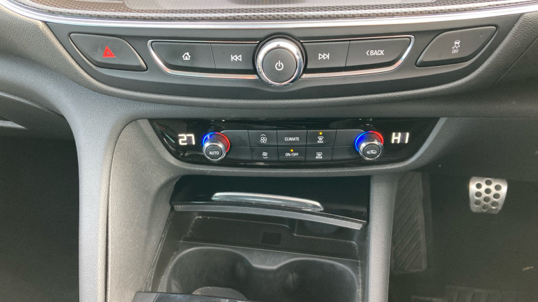 Vauxhall Insignia 1.6 Turbo D ecoTec [136] SRi Nav 5dr Diesel Hatchback